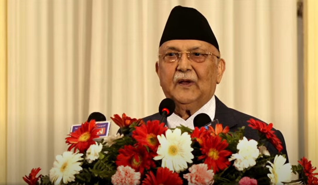 एमाले र काँग्रेसले लोकतन्त्र मर्न दिँदैनन्ः प्रधानमन्त्री ओली